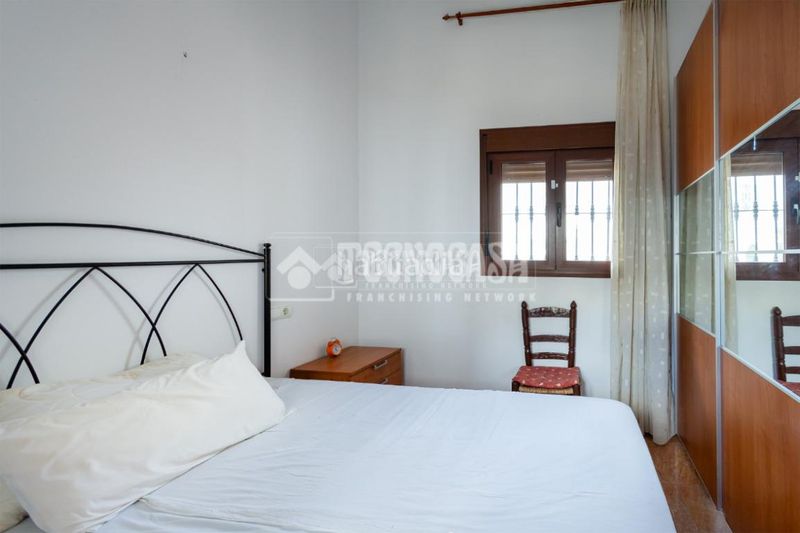Foto cdf077c6-23df-4861-9bf6-679d7fb001c0. Pis a Benamargosa