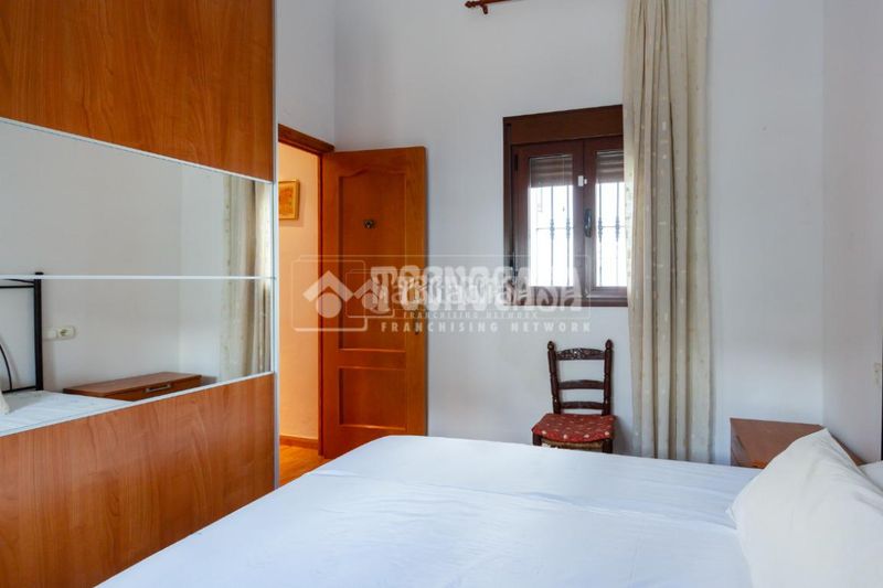 Foto f889f688-d655-4381-9fca-9dd0a2e1ce45. Pis a Benamargosa