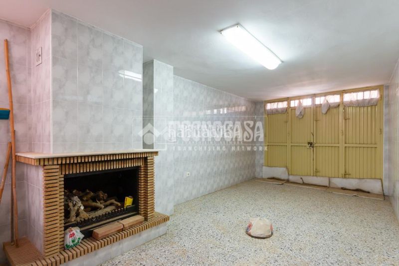 Foto 99dca054-f481-4837-b6be-e4877aa4bc7a. Casa a Benamargosa