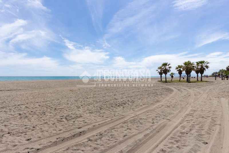 Foto 2e43026e-2eef-410e-800c-dad6242e0331. Pis amb aparcament piscina a Benajarafe