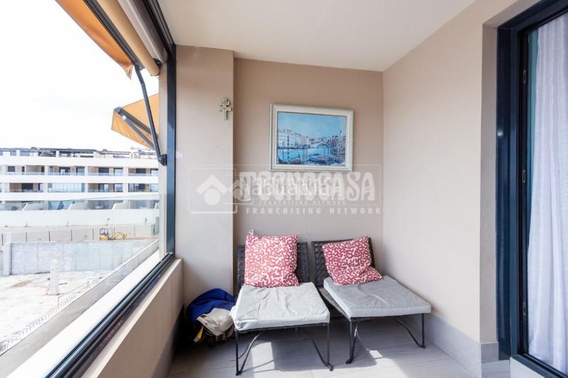 Foto a28783dd-e687-4f54-ba0e-4cd2bc29c87a. Pis amb aparcament piscina a Benajarafe