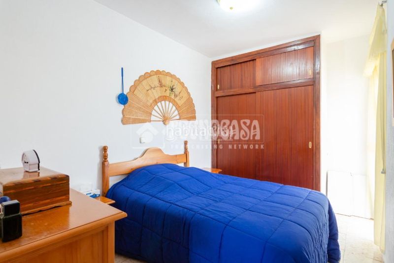 Foto ab7dc20d-17c4-4178-bc28-940107613e1c. Piso  en venta en Comares
