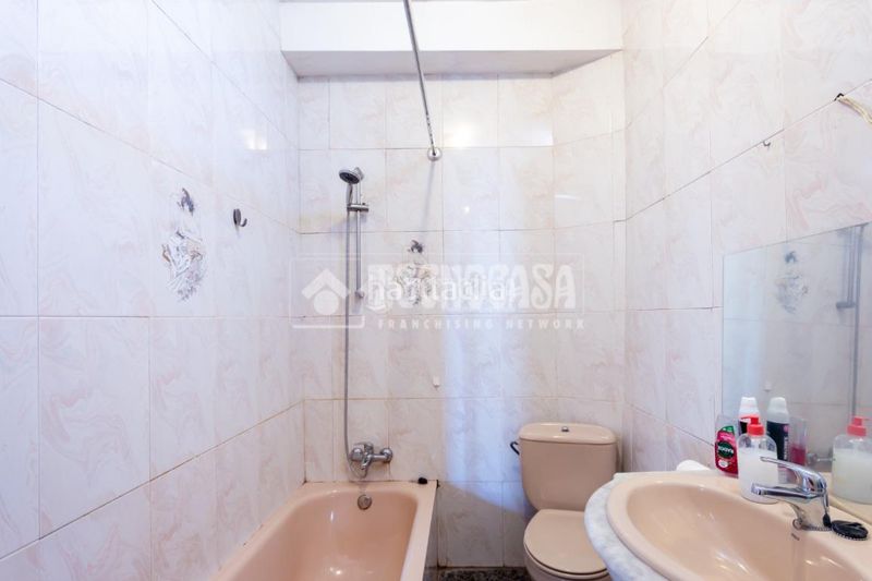 Foto 2a7a7ee8-f8a0-4c76-9094-a7858d251d30. Casa a Alcaucín