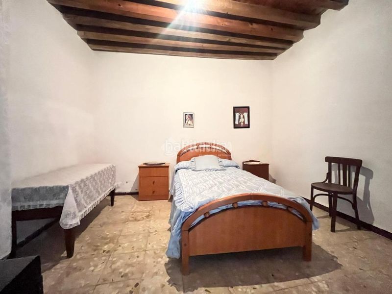 Foto 27ba406b-d052-4719-9f8d-3fdc63658cb2. Casa aparellada a Herencias (Las)