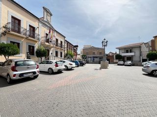 Doppelhaus in Navalcán. Casa en venta en navalcán