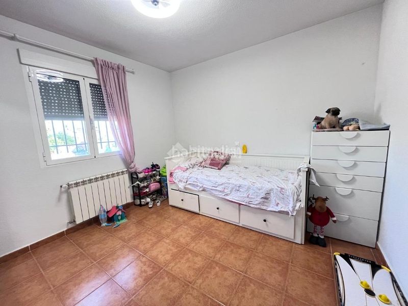 Foto e4853f69-98e0-4092-bd9d-c0dd9dc0b6d2. Casa aparellada a Cerralbos (Los)