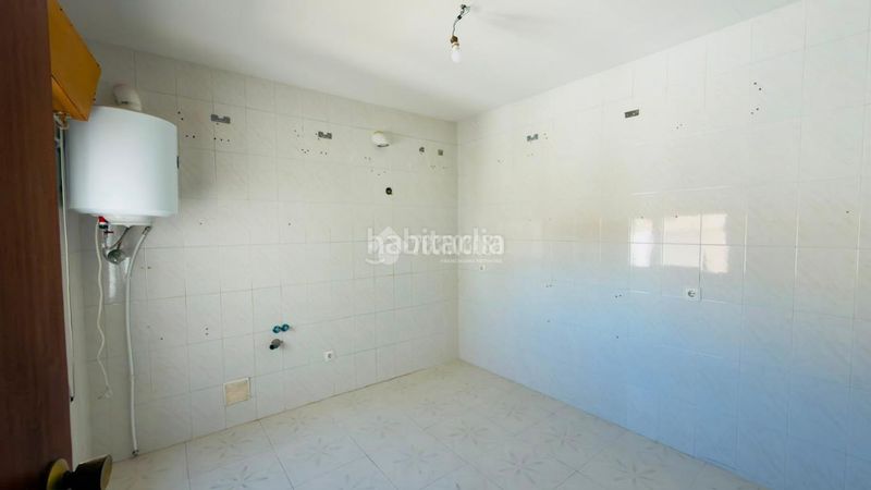 Foto 192c2318-c640-44d4-87da-1e5197385761. Casa pareada casa en venta en Villamuelas