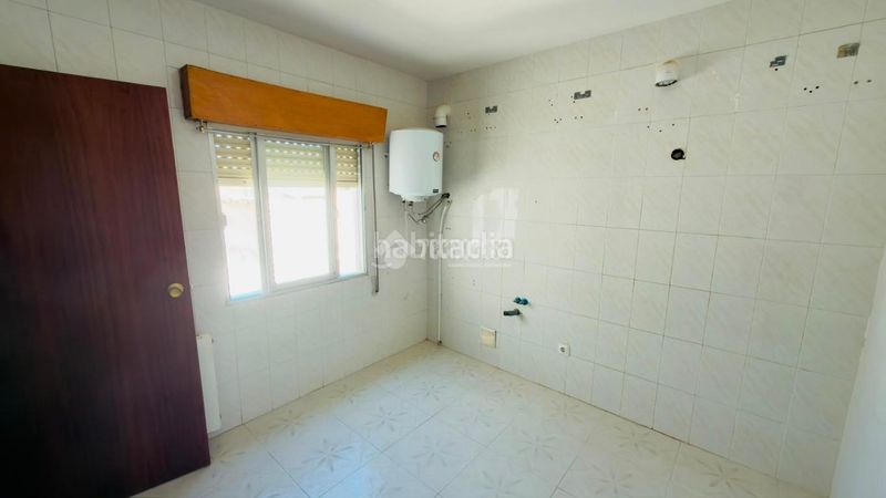 Foto 2dd99b16-4620-463b-9732-865892a9b664. Casa pareada casa en venta en Villamuelas