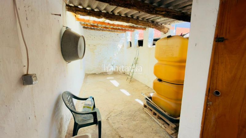 Foto 48aff8d1-7cc6-4b8c-9d2a-06c3c8e7974f. Casa pareada casa en venta en Villamuelas