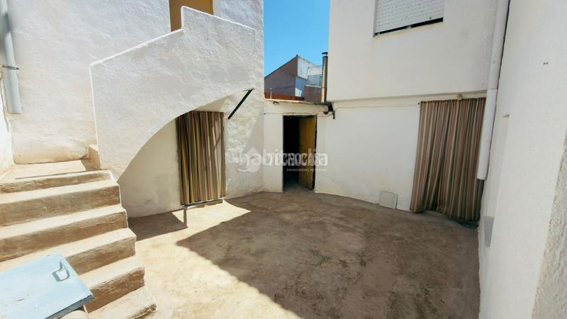 Foto ffa44e0e-9c7a-403d-b722-29248962a0e9. Casa pareada casa en venta en Villamuelas