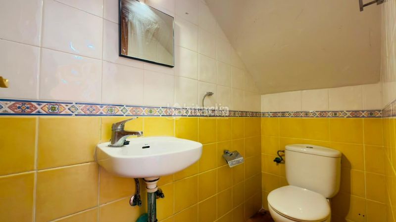 Foto ca26d192-cd13-4d0c-8e50-43f86d1a99cc. Casa aparellada amb calefacció a Ciruelos