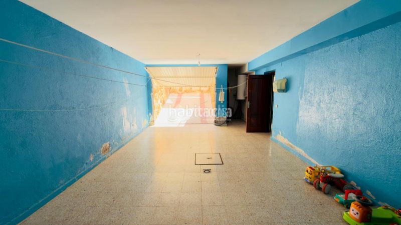 Foto 639d594b-100a-46b8-a86f-01549548d6a1. Casa aparellada amb aparcament a Seseña nuevo Seseña