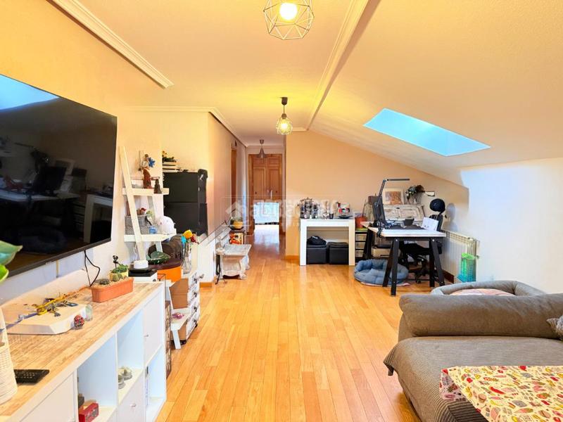 Foto 82502711-1980-42f4-94c8-95003a5f3e72. Attico con piscina in El Quiñón Seseña