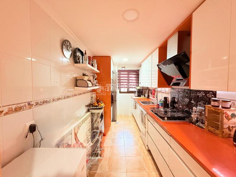 Foto a2c30e37-63b4-4e41-aa4b-bd90ef0c77cd. Attico con piscina in El Quiñón Seseña