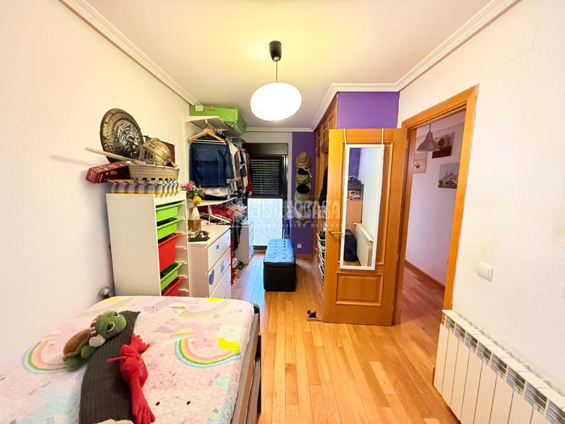 Foto eb54618d-c687-43cb-a520-7cbbbc1e6115. Attico con piscina in El Quiñón Seseña