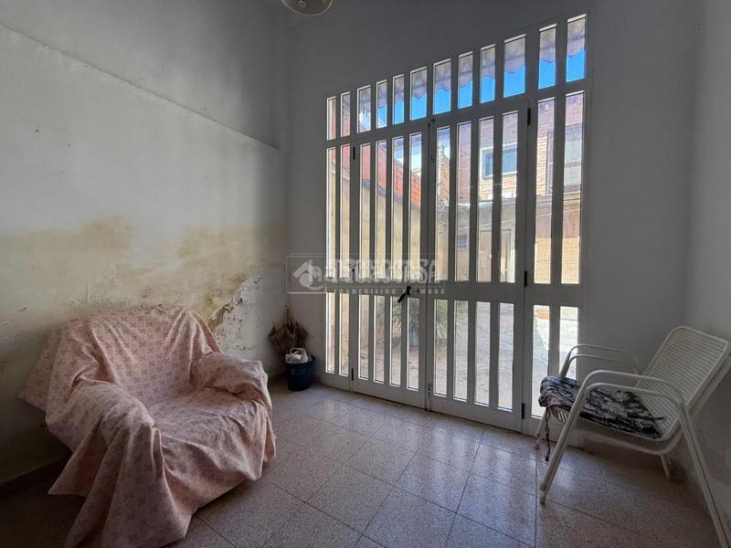 Foto 74fa5fa1-97ab-4697-a5c7-9d07ce76fec4. Maison jumelée dans Borbotó Valencia
