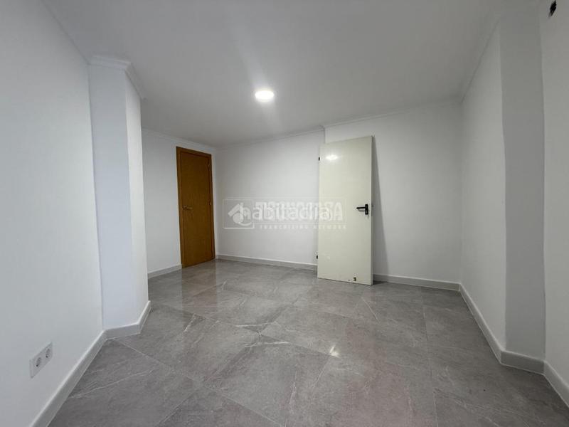 Foto 98876a02-d544-4c4d-a54c-1fd1a92a1137. Etagenwohnung in Barrio Benicalap Valencia