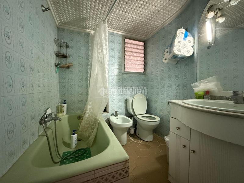 Foto 5eec7c54-cc3d-472c-9f95-53a2bf728220. Piso  en venta en Barrio Benicalap Valencia