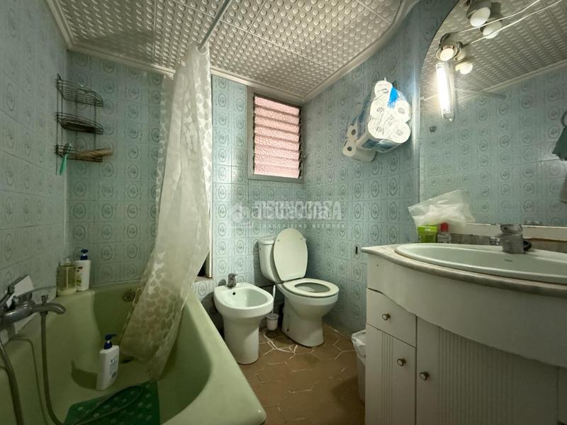 Foto 7212d2ee-9560-473a-bf41-2e0e95d36332. Piso  en venta en Barrio Benicalap Valencia