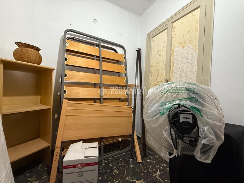 Foto b5980ad6-c143-4eb6-bb01-bff756061807. Piso  en venta en Barrio Benicalap Valencia