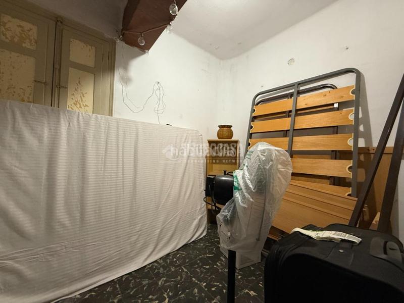 Foto c26d8fe0-95e9-4a0c-9be8-8f9d20cc6e3b. Piso  en venta en Barrio Benicalap Valencia