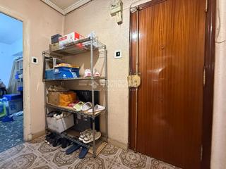 Etagenwohnung en Barrio Benicalap. Piso en venta en valencia