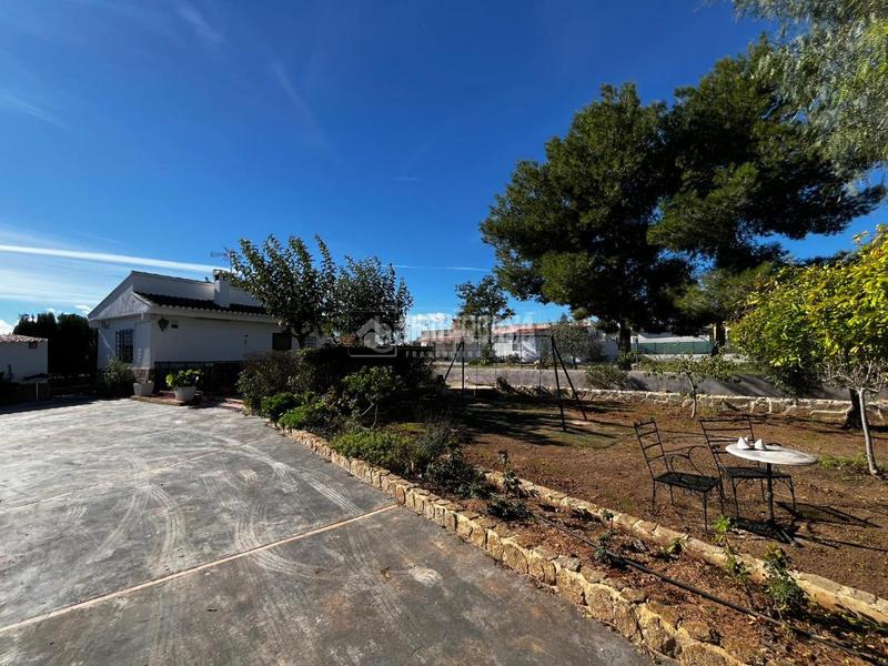 Foto 0a59d313-de9c-453d-90ad-cbfba8487131. Maison avec parking dans Urbanizaciones Llíria