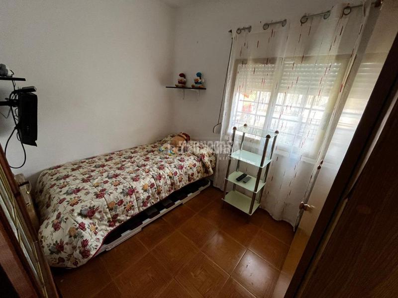 Foto c6d25ee1-9853-4602-85ed-880bab5426d0. Maison avec parking dans Urbanizaciones Llíria