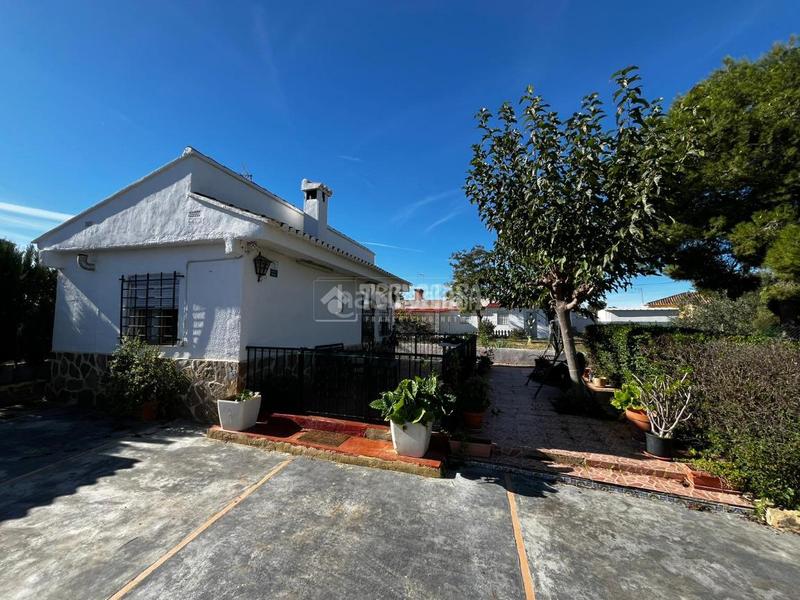 Foto f2475145-5099-46be-be6c-62baffeec77e. Maison avec parking dans Urbanizaciones Llíria