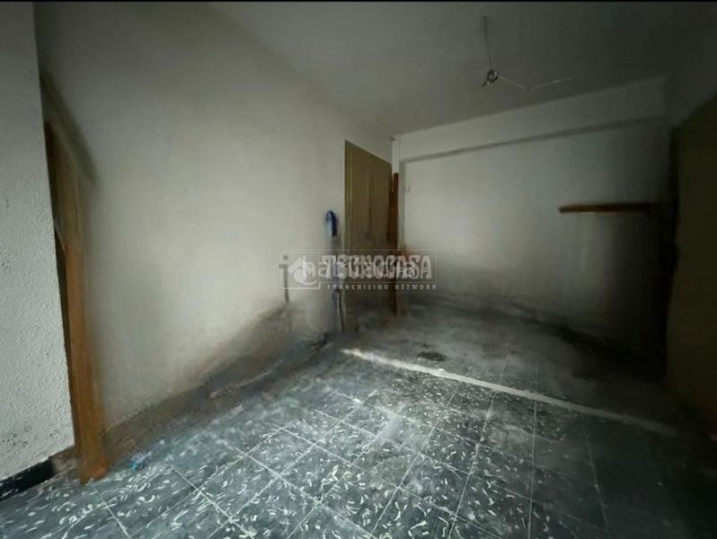 Foto b8162e90-9015-4f97-84bc-f79060d5616f. Pis a Barrio Benicalap Valencia