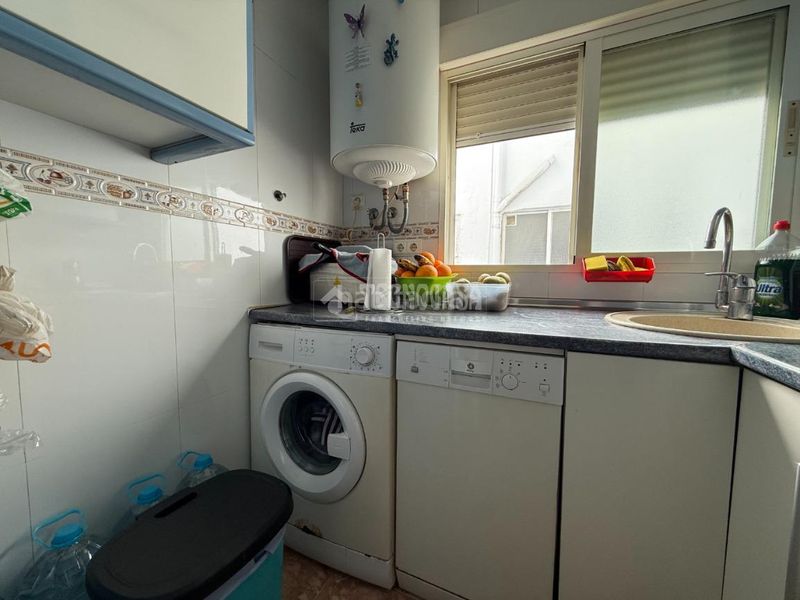 Foto 80bfcf9d-091a-4913-ba21-1cb781268806. Pis a Torrefiel Valencia