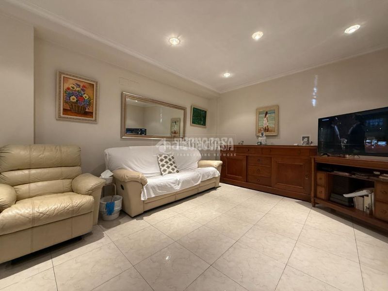 Foto 3439dc54-6add-4bf9-b4b7-fc00b59d91d2. Pis a Barrio Benicalap Valencia