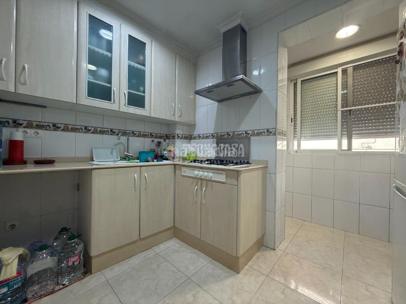 Foto 7051bef1-8929-4775-a708-53d1a2e1e18b. Pis a Barrio Benicalap Valencia