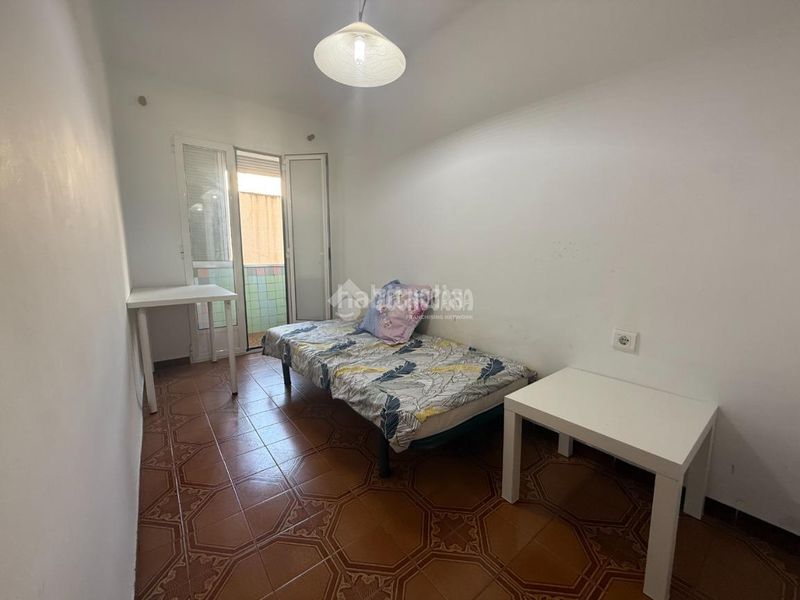 Foto ff535126-9ec4-4548-b24b-1bc4b462716b. Pis a Torrefiel Valencia