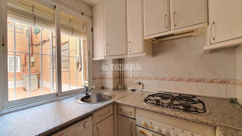 Foto 1f06e9a0-0e96-41da-8152-9b06356805dc. Piso  en venta en Concepción Madrid