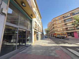 Lloguer Local Comercial  Calle sixto celorrio. Local comercial en alquiler en zaragoza