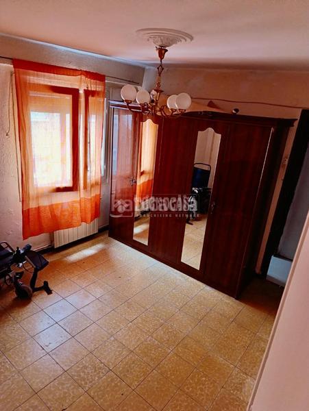 Foto 236da6b4-7698-4f86-84f2-d4e4758f2b14. Piso  en venta en Arrabal Zaragoza