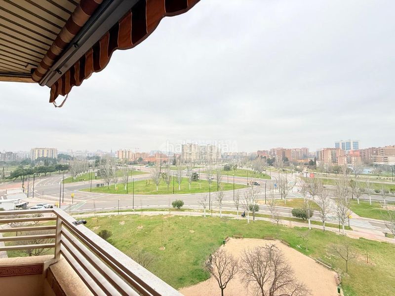 Foto 74a9290a-ff99-418b-aea8-7ffb358171cb. Pis amb calefacció aparcament a Salvador Allende Zaragoza