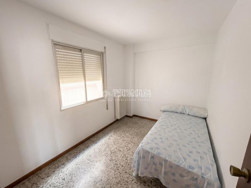 Foto 72d8a88d-eb4b-4e58-9c37-f0162577b957. Pis amb calefacció aparcament a Arrabal Zaragoza