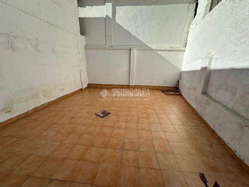 Foto dd85fdcd-e353-4101-95f3-dc06fc07fd69. Pis amb calefacció a Arrabal Zaragoza