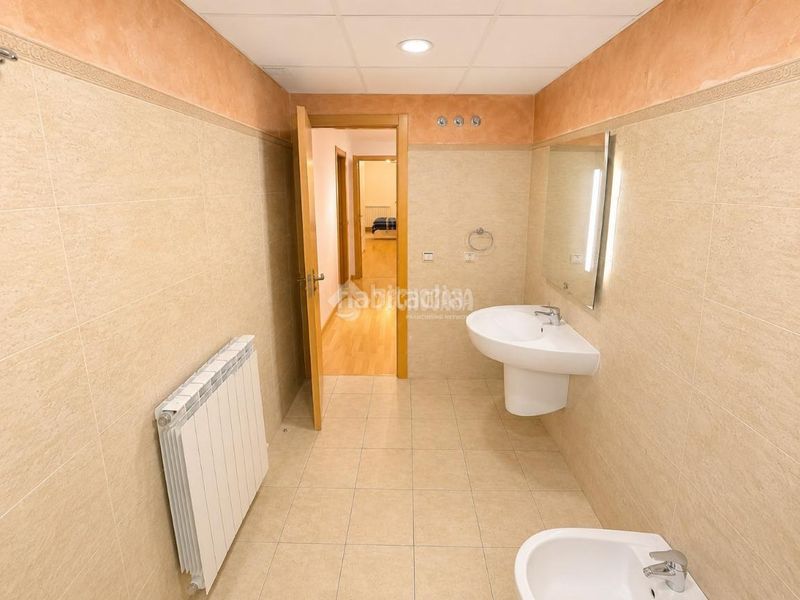 Foto 922fd8be-5417-4a6d-8b8a-6c7a04ecadc4. Pis a Arrabal Zaragoza