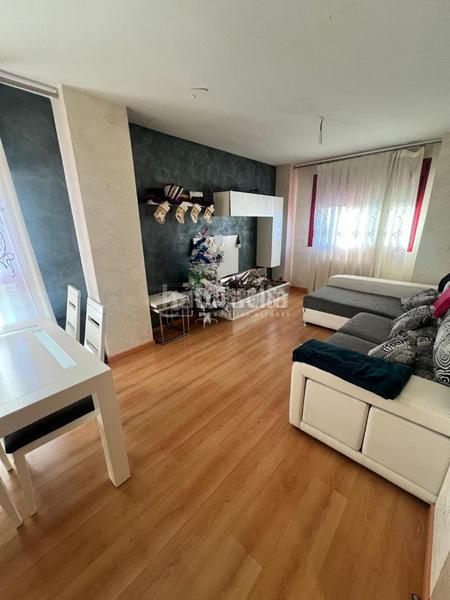 Foto 876b664c-c1fa-4ee4-b668-faa6d255467d. Appartamento con riscaldamento parcheggio in Parla este Parla