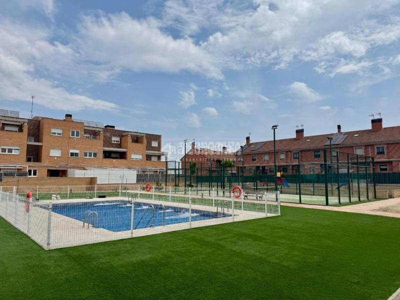 Foto 778256eb-93a3-401d-9314-5448a87ca54a. Appartamento con riscaldamento parcheggio piscina in Parla