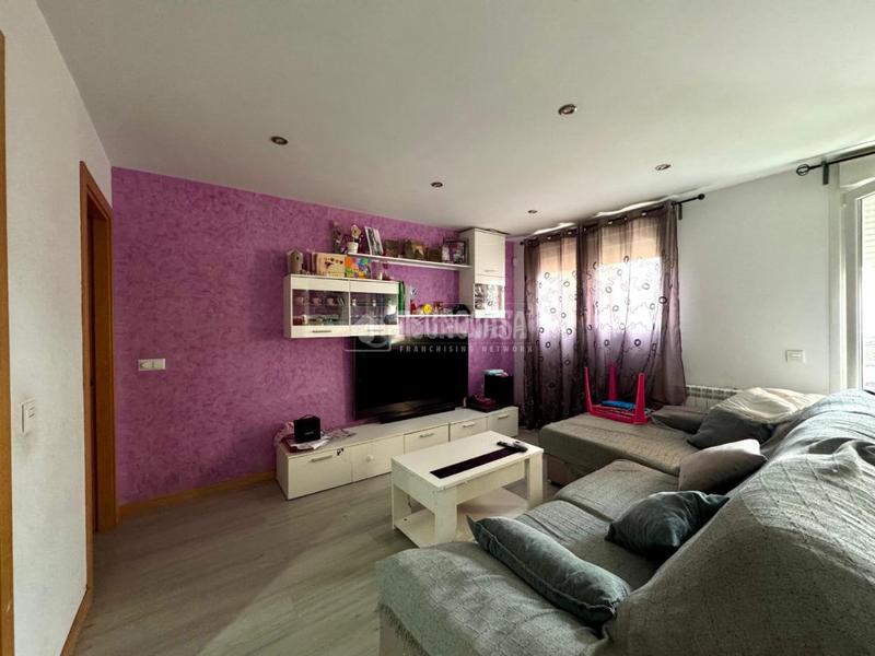 Foto fda135d6-c7e5-4260-809c-7f3848353f87. Appartamento con riscaldamento parcheggio piscina in Parla