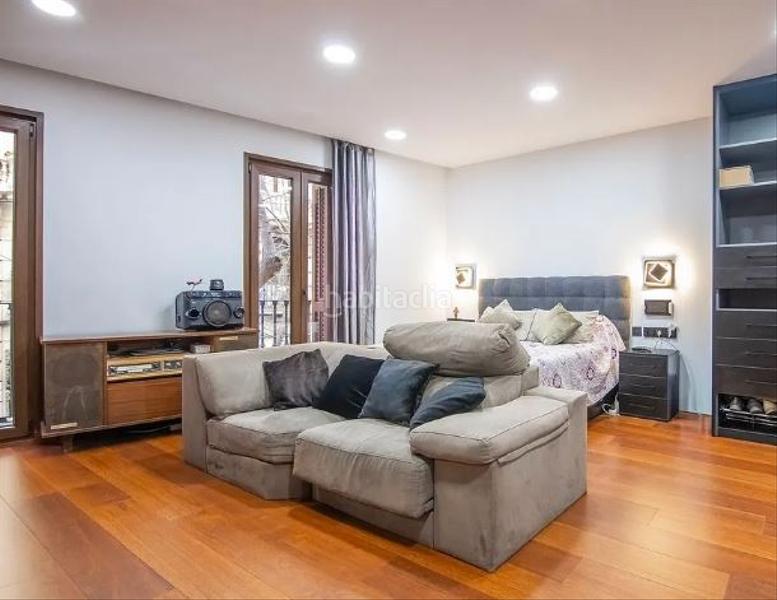 Foto 2b71e115-3d4f-495a-a3e3-f44b51c819c1. Appartamento con riscaldamento in Raval Barcelona