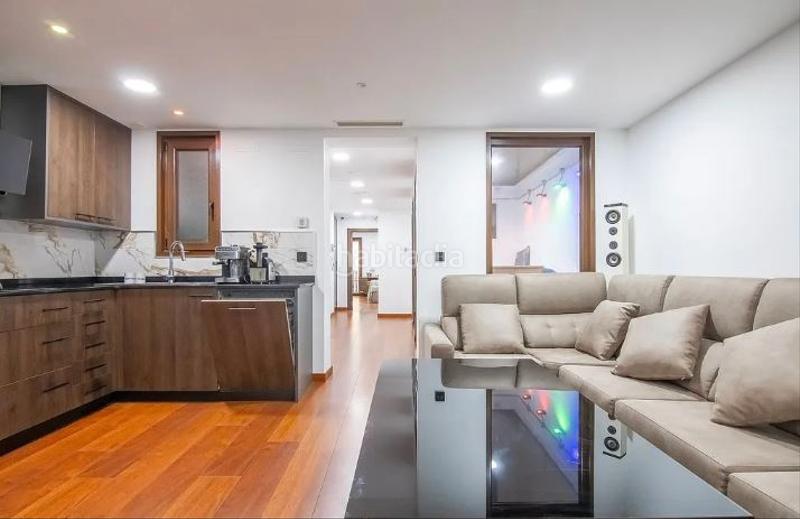 Foto 41119f61-9c67-4806-8fef-39044af62c5e. Appartamento con riscaldamento in Raval Barcelona