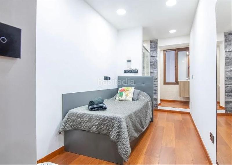 Foto b6ab1bf8-d7cc-4234-91ed-c869089c63f7. Appartamento con riscaldamento in Raval Barcelona