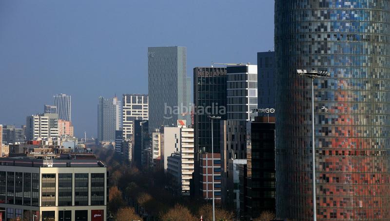 Foto ed453239-e55a-4cd4-865a-8e32efb7e840. Traspaso local comercial local c2 venta con licencia en Barcelona