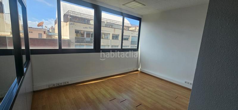 Foto 8595d023-e907-46a5-8670-7dd23d2f598d. Affitto ufficio in Sant Antoni Barcelona
