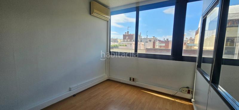 Foto ea277aa7-a55d-4f5e-a044-a28f7da9dbd9. Affitto ufficio in Sant Antoni Barcelona